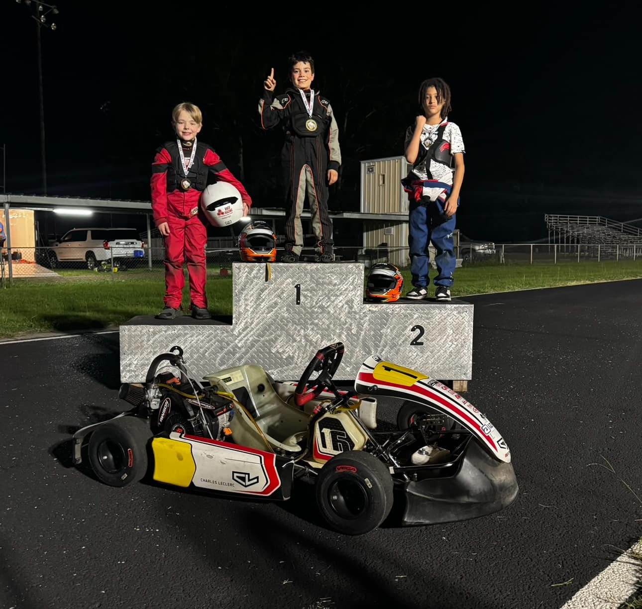 Racing action at Moore Park Raceway 4