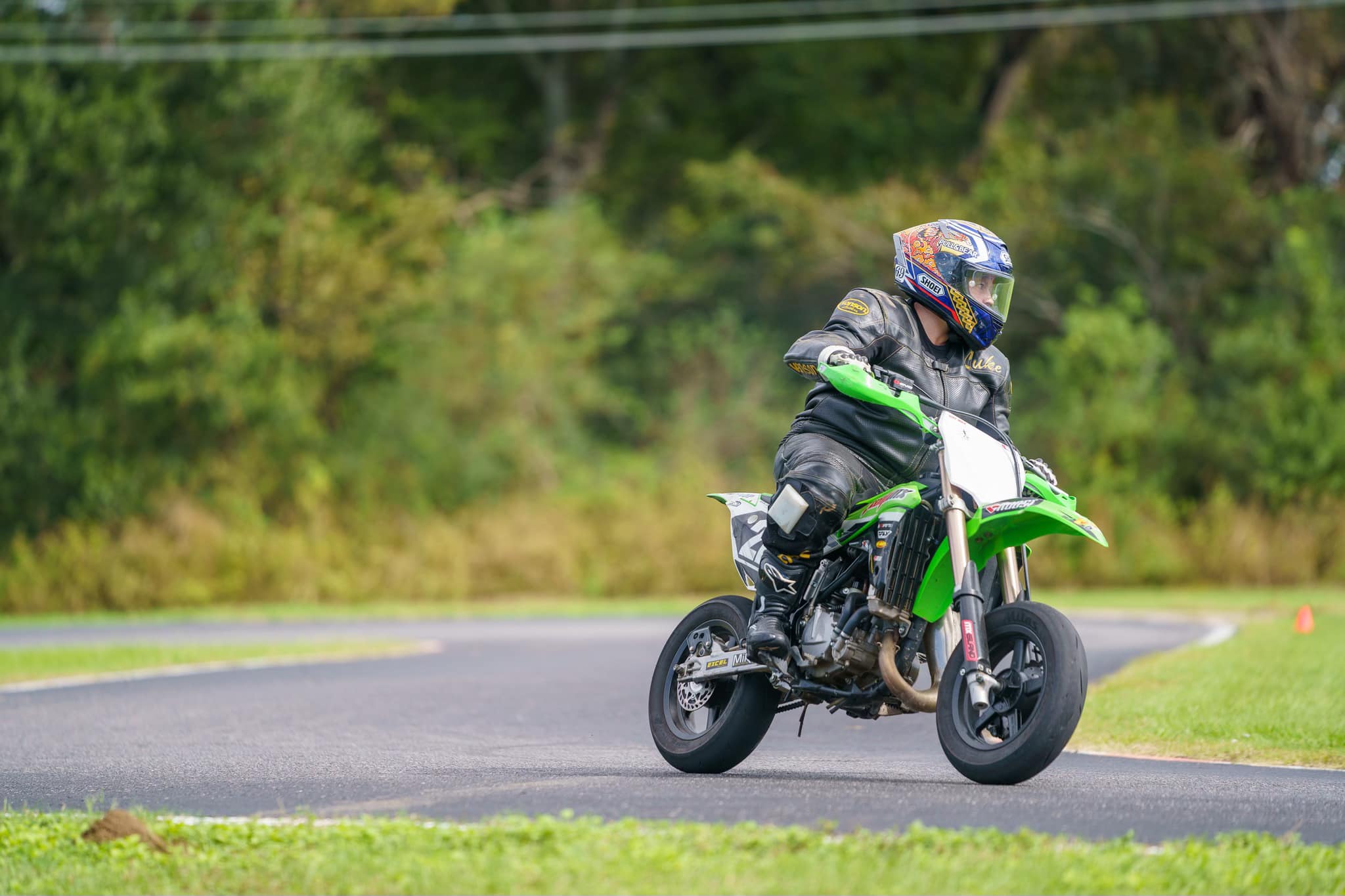 Racing action at Moore Park Raceway 9